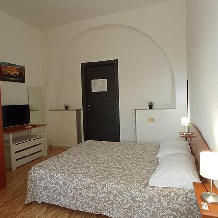 Fontanarossa Airport Apartment カターニア エクステリア 写真